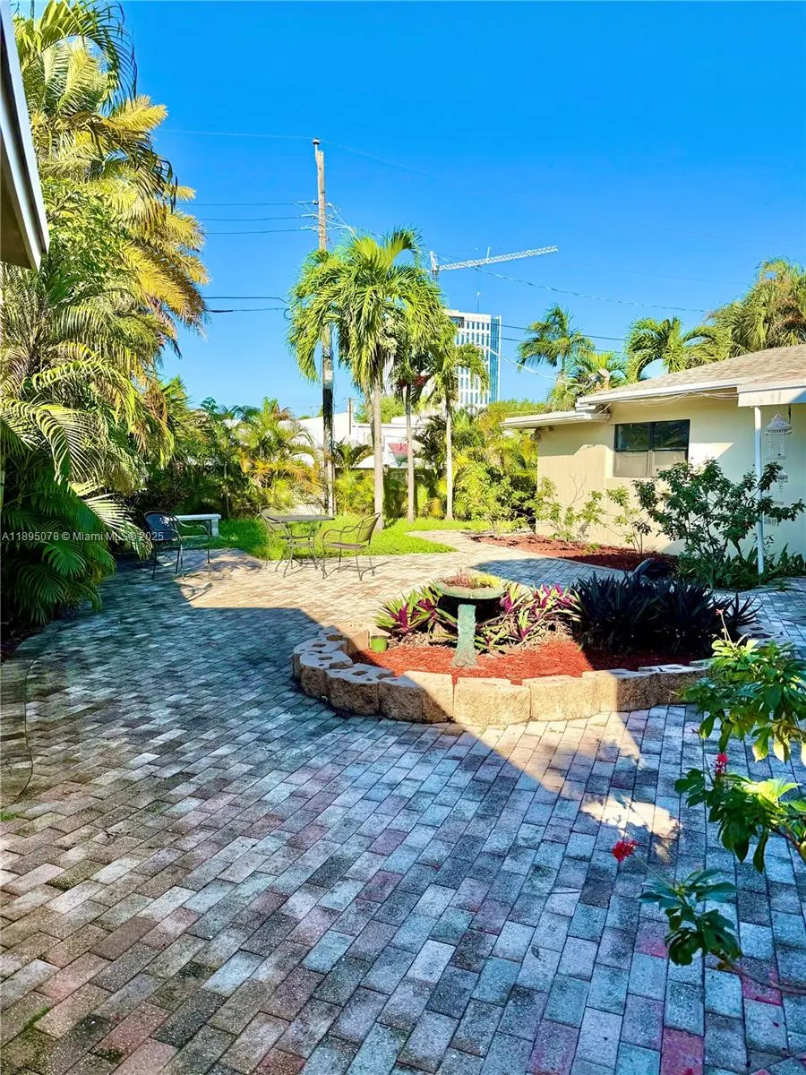 1125 SE 6th Ter, #5