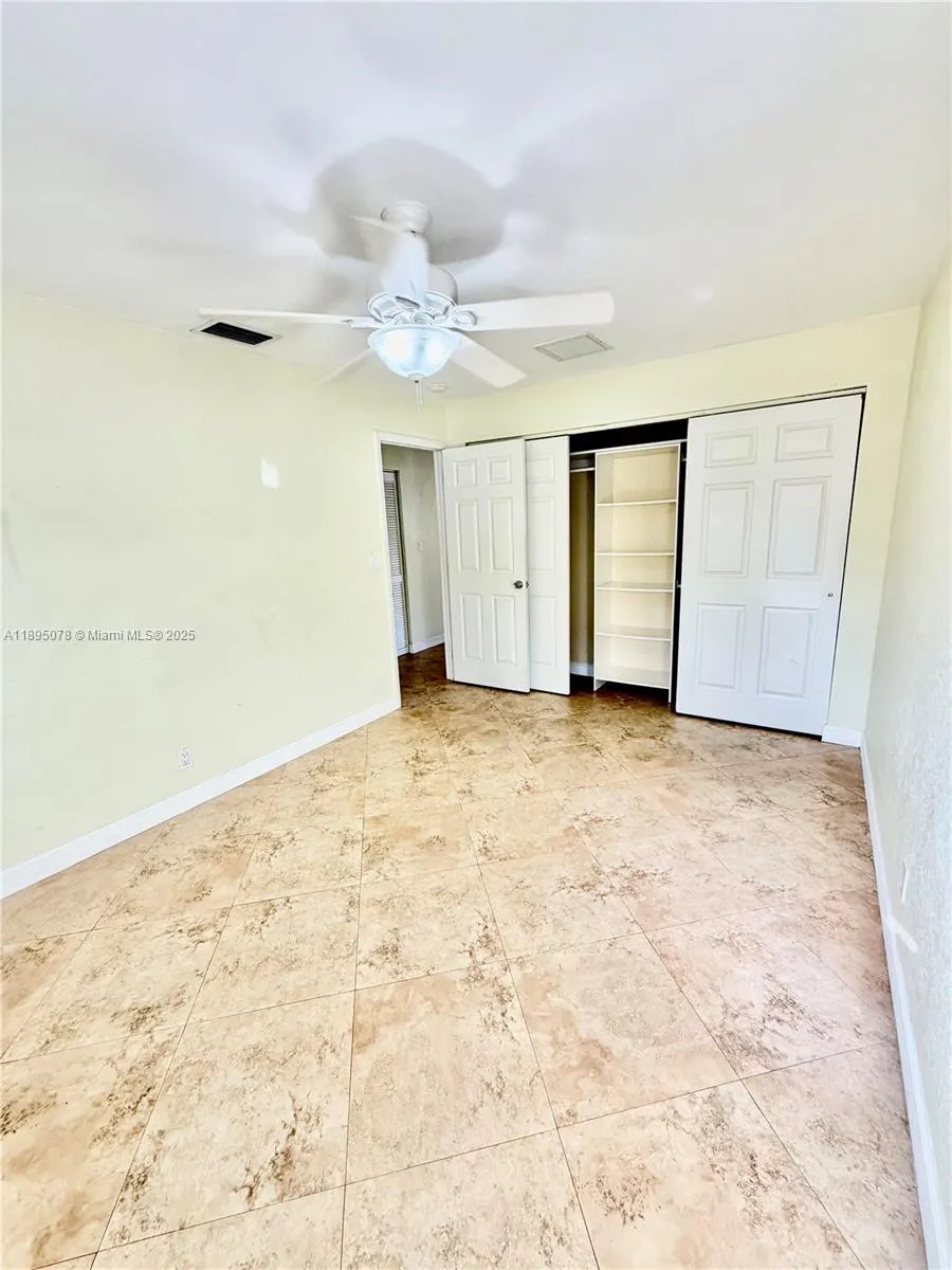 1125 SE 6th Ter, #5
