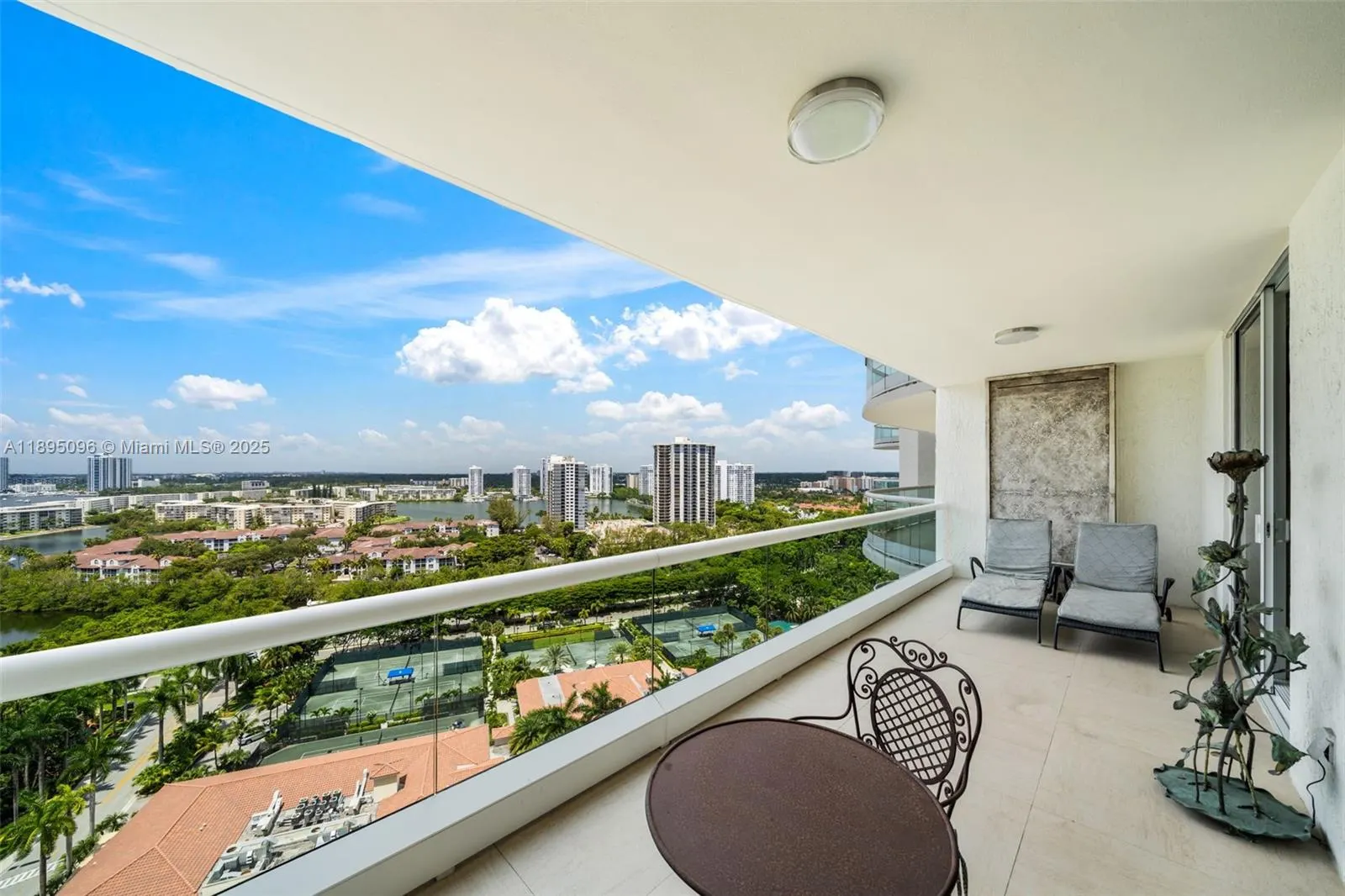 6000 Island Blvd, #1803