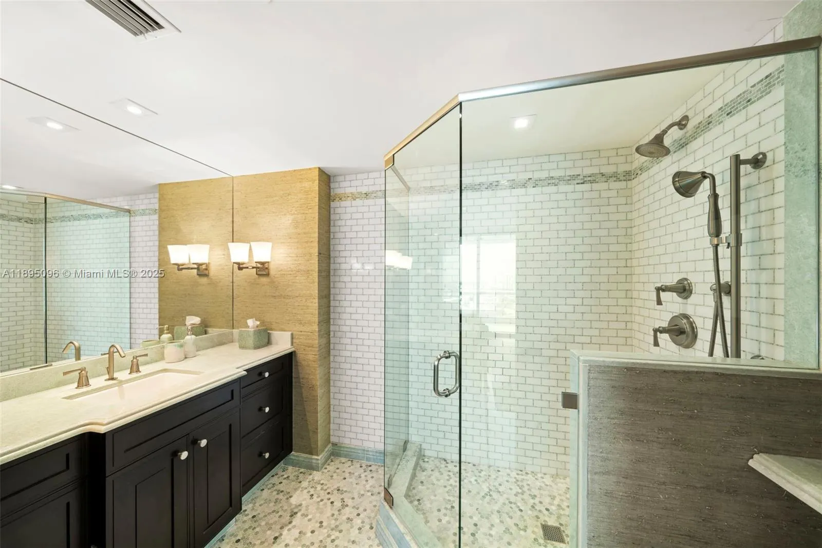 6000 Island Blvd, #1803