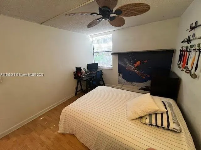 3440 NE 192nd St, #2J-A