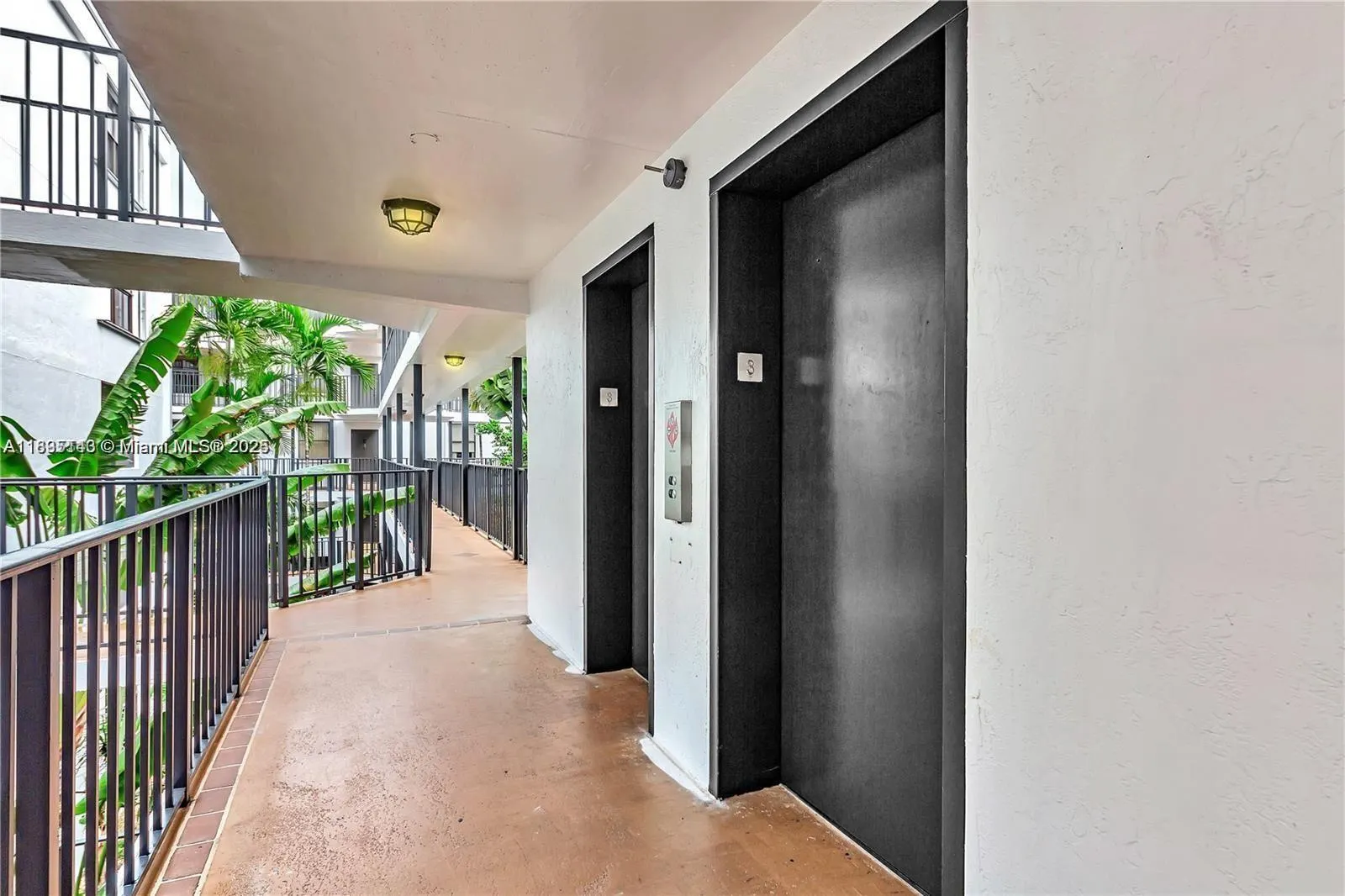 3440 NE 192nd St, #2J-A