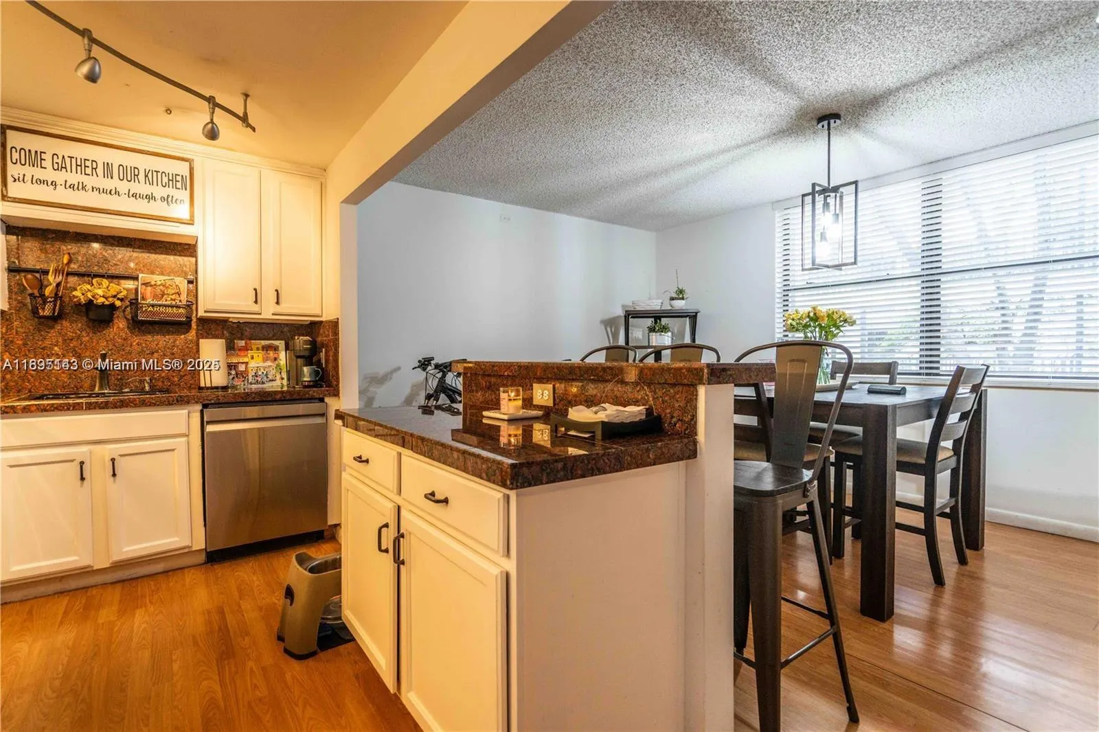 3440 NE 192nd St, #2J-A