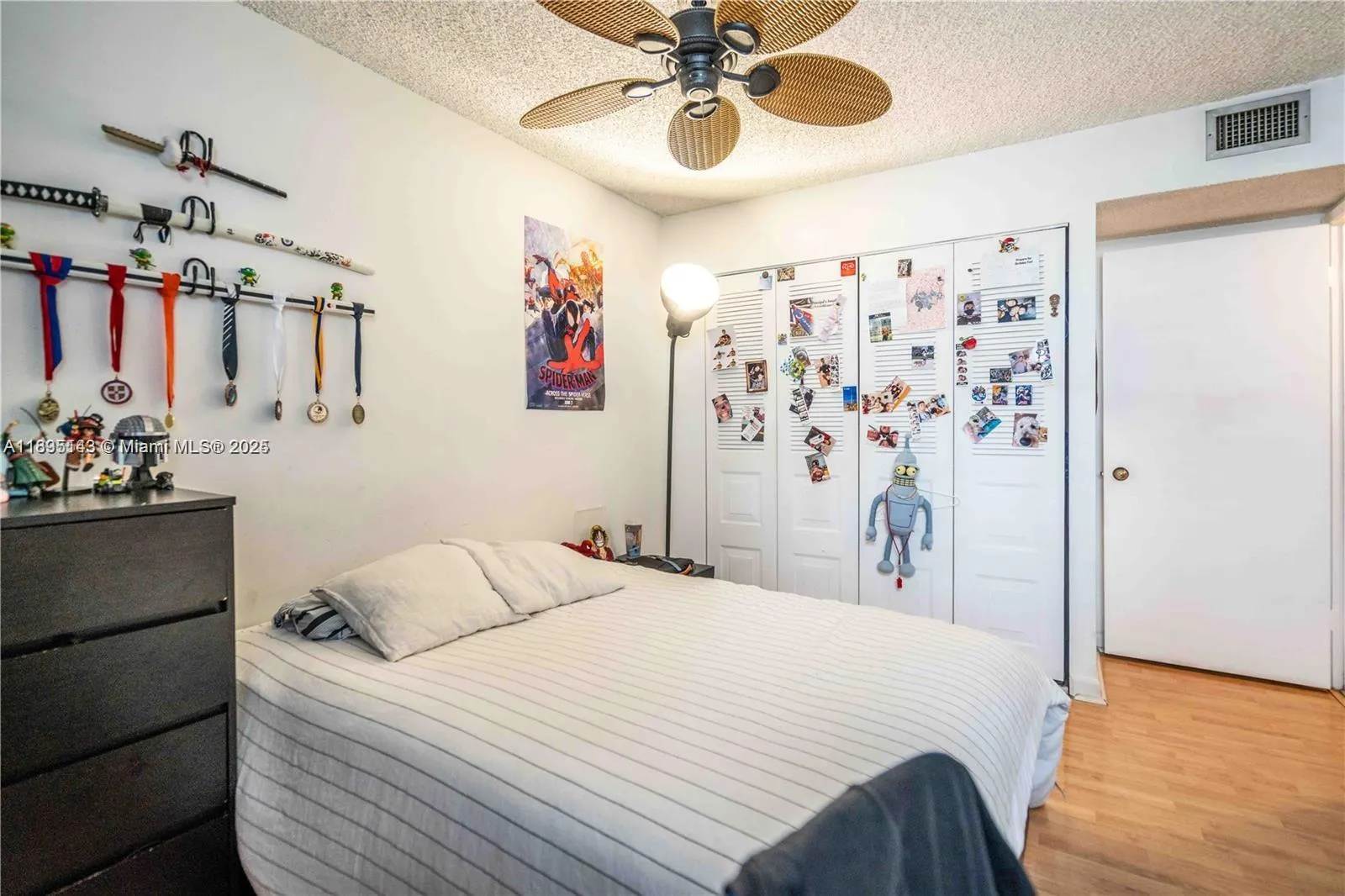3440 NE 192nd St, #2J-A