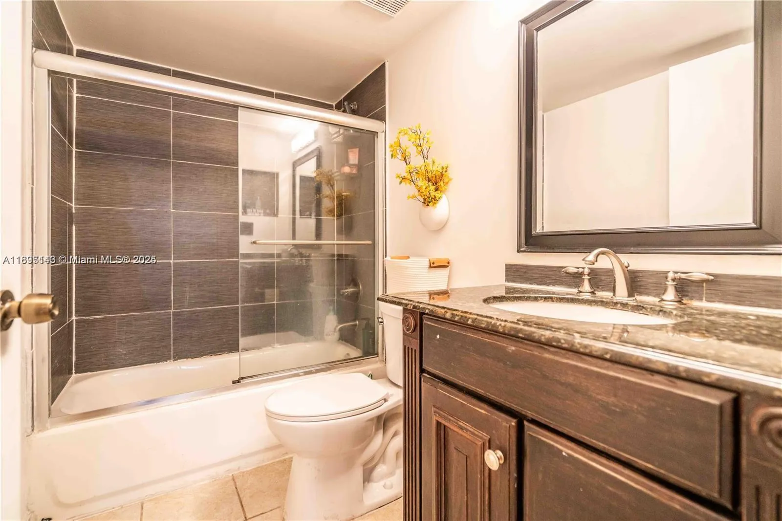 3440 NE 192nd St, #2J-A