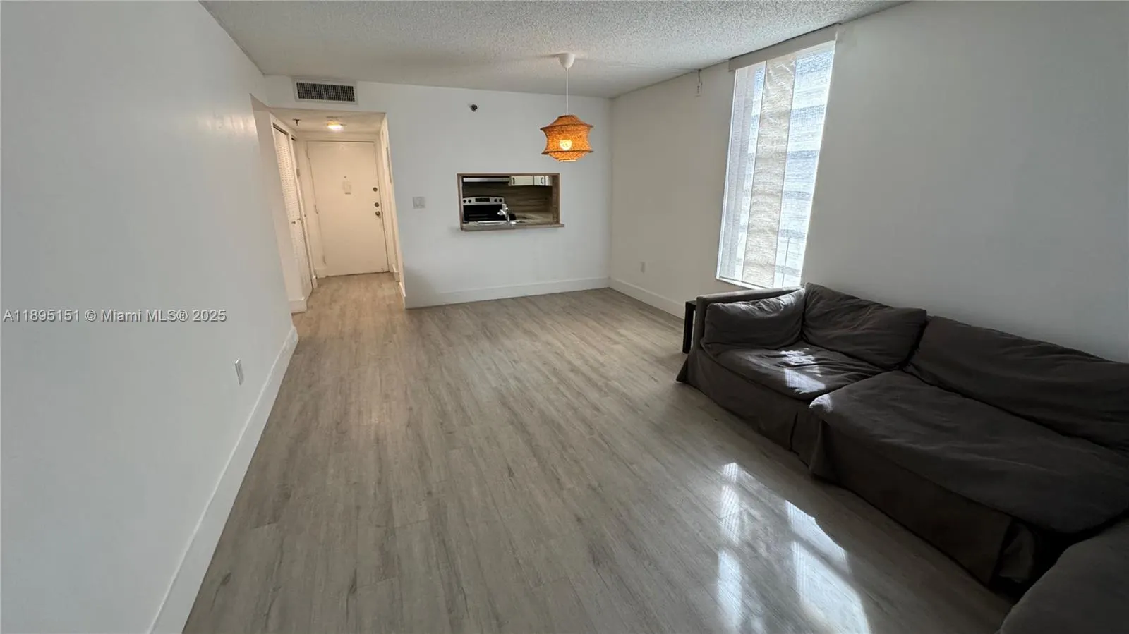 9688 Fontainebleau Blvd, #201