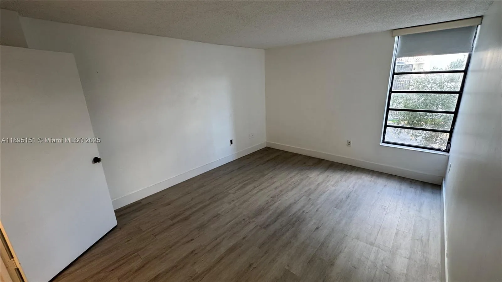 9688 Fontainebleau Blvd, #201