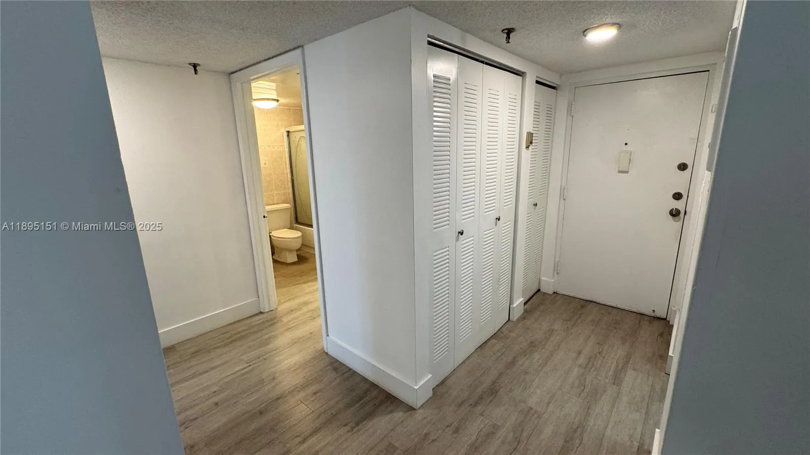9688 Fontainebleau Blvd, #201