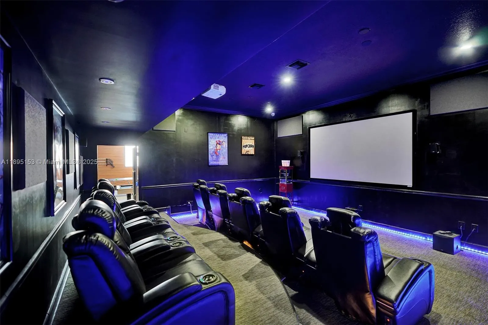 11400 NW 7th St