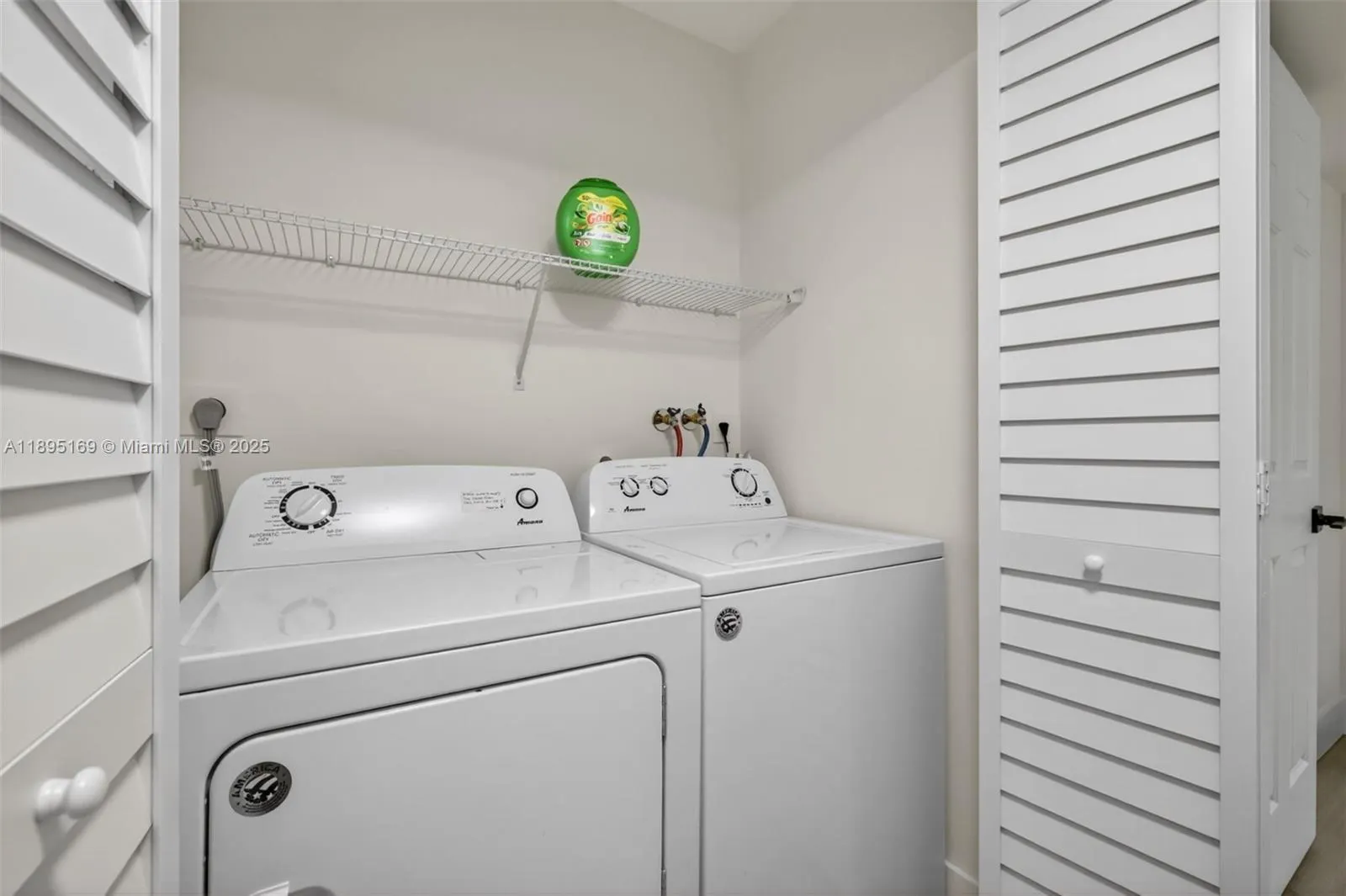 261 Deer Creek Blvd, #1205