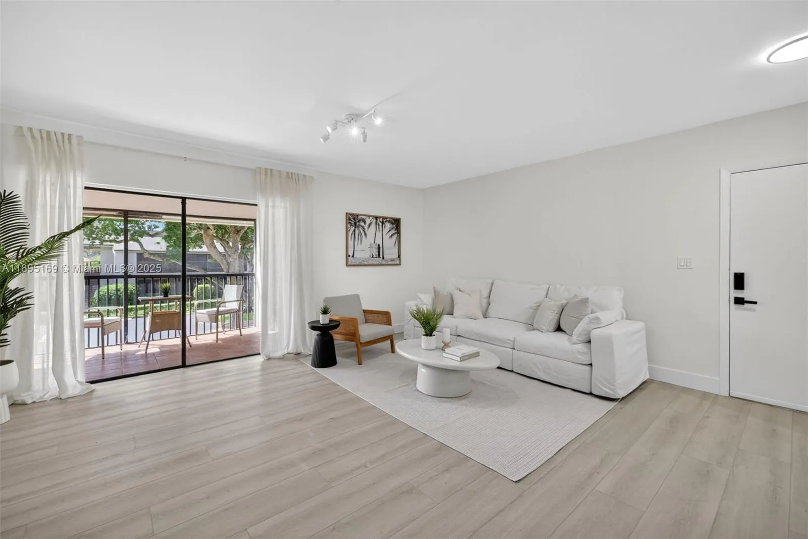 261 Deer Creek Blvd, #1205