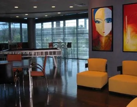 9401 Collins Ave, #305
