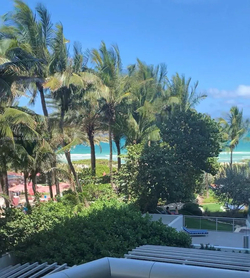 9401 Collins Ave, #305