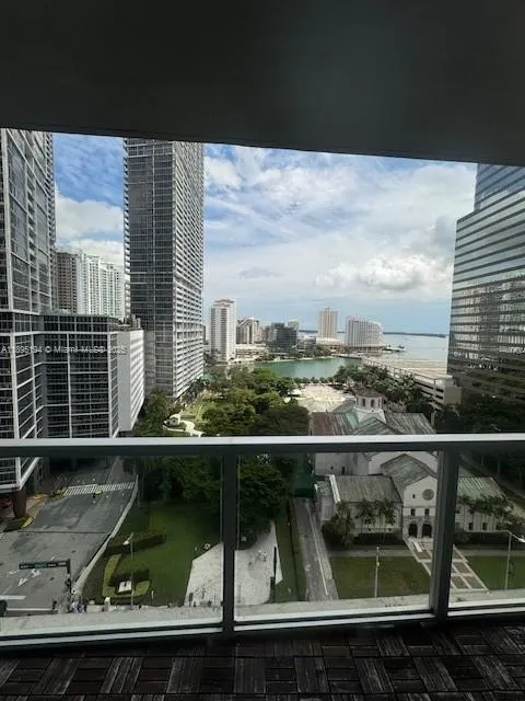 500 SE Brickell Ave, #1502