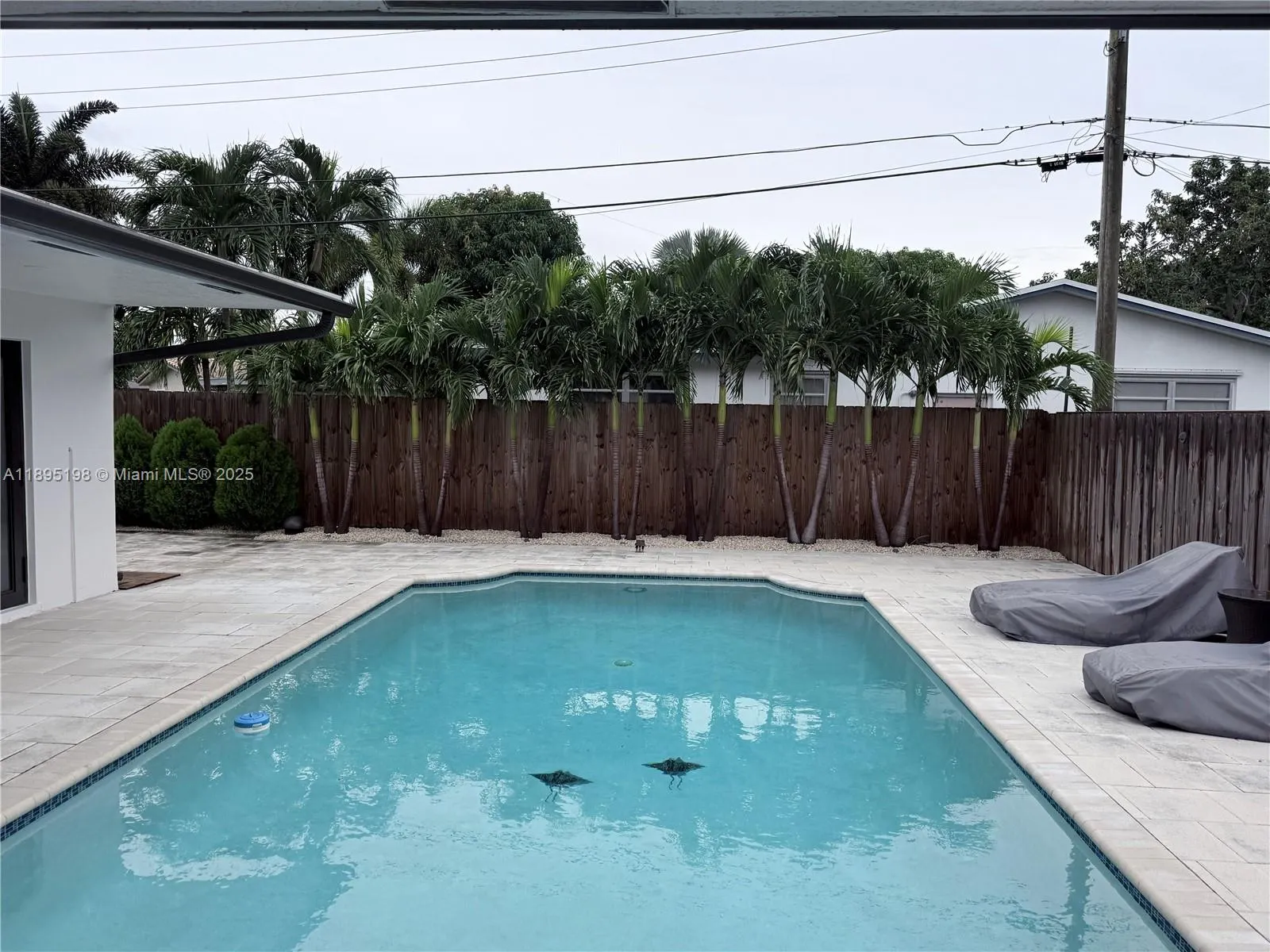 7321 Allen Dr