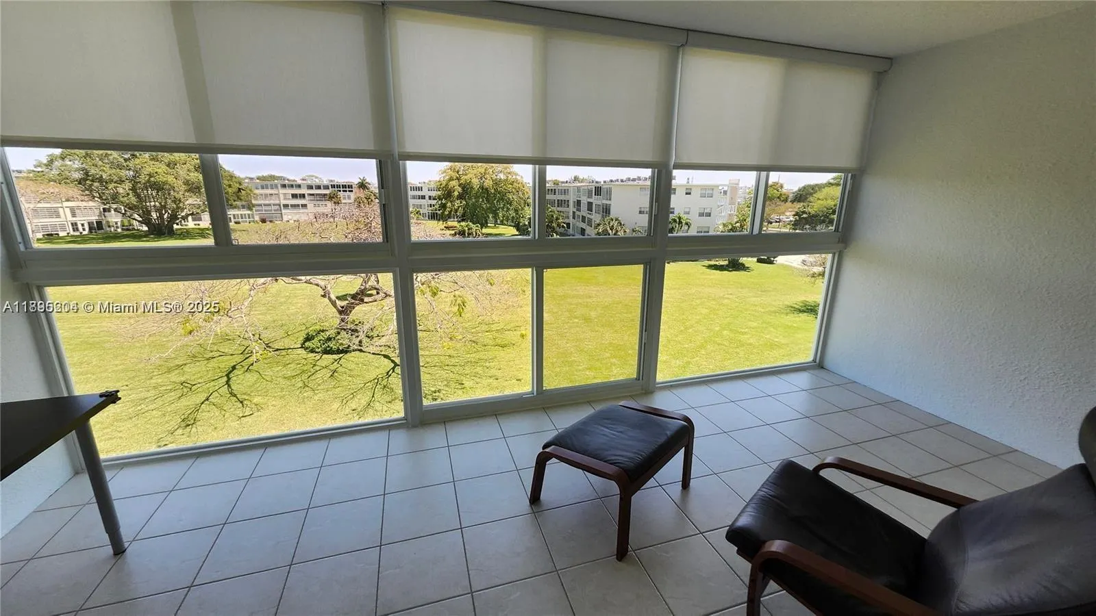 4065 N Lyndhurst N, #4065
