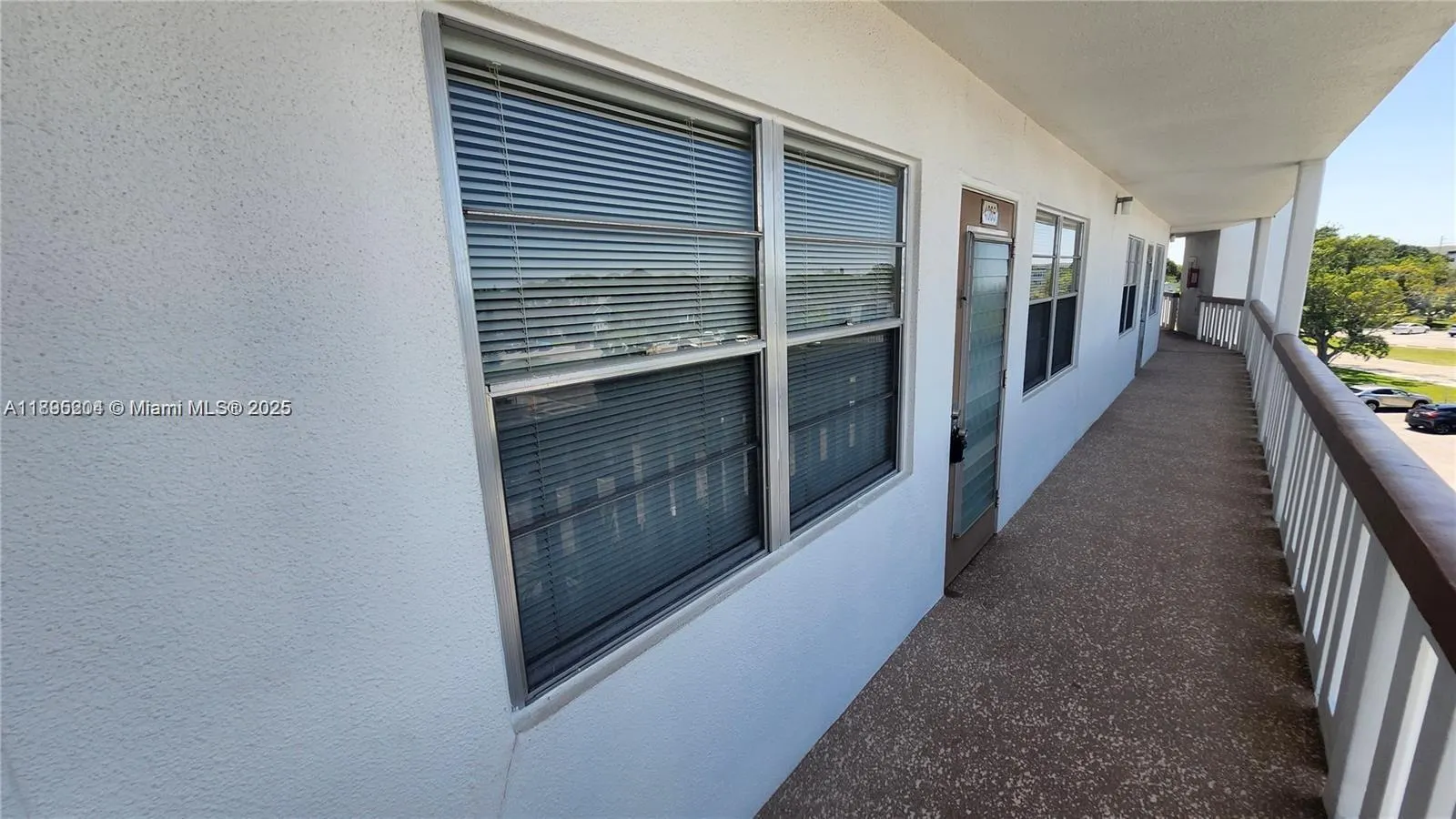 4065 N Lyndhurst N, #4065
