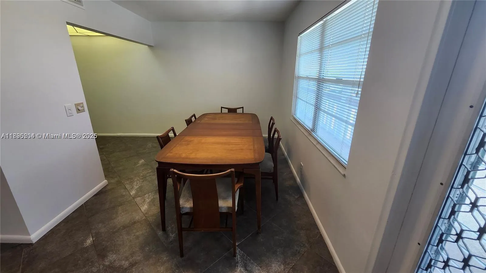 4065 N Lyndhurst N, #4065