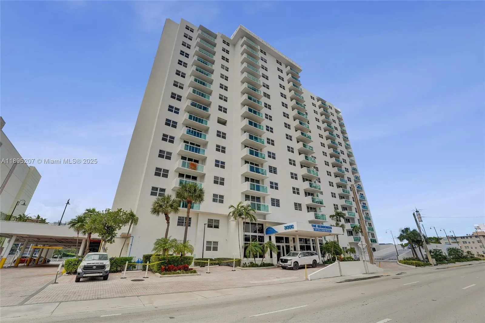 3000 S Ocean Dr, #1106