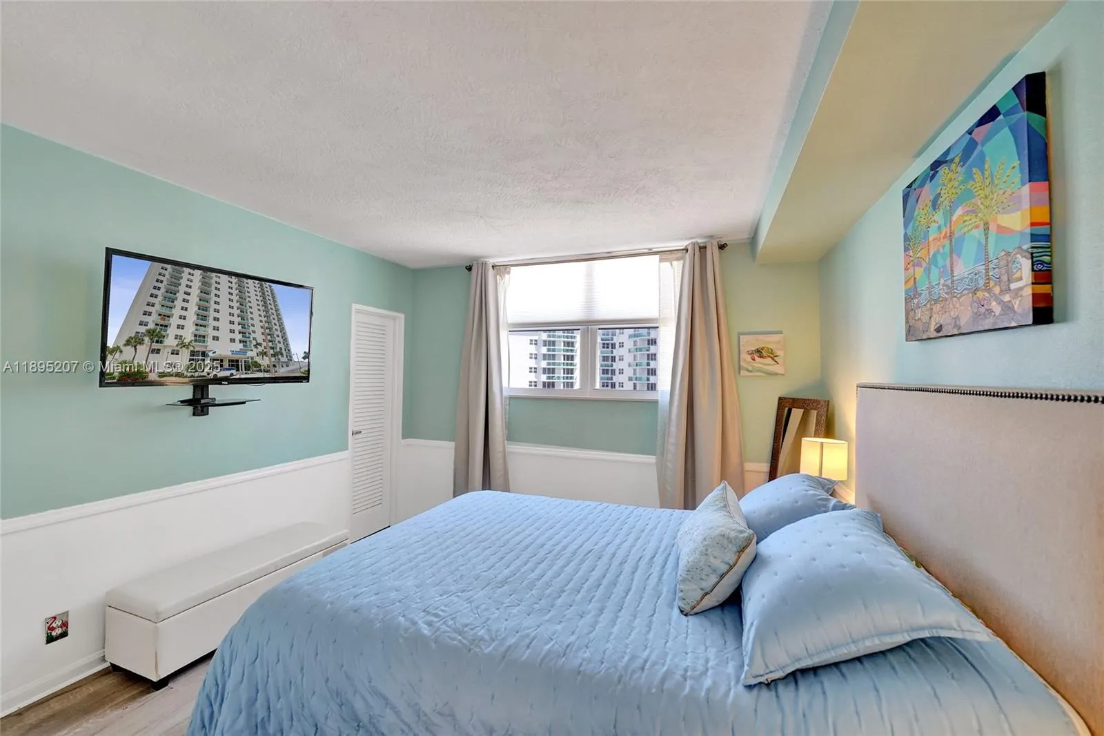 3000 S Ocean Dr, #1106