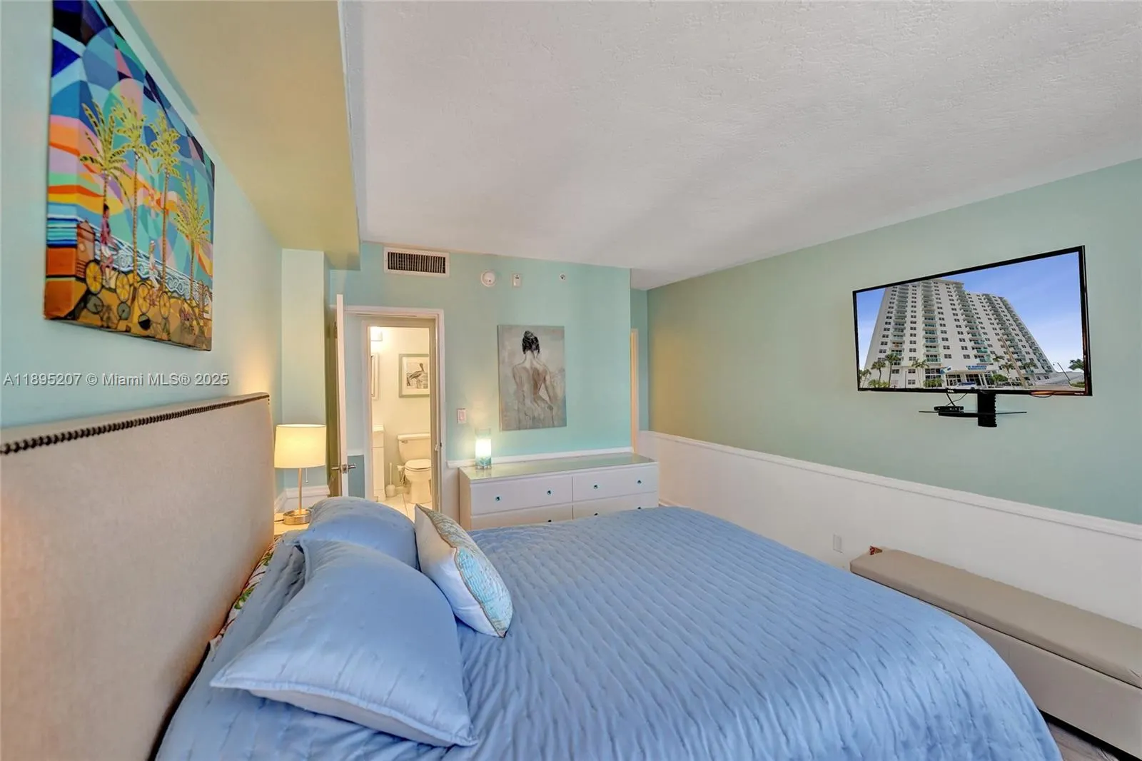 3000 S Ocean Dr, #1106