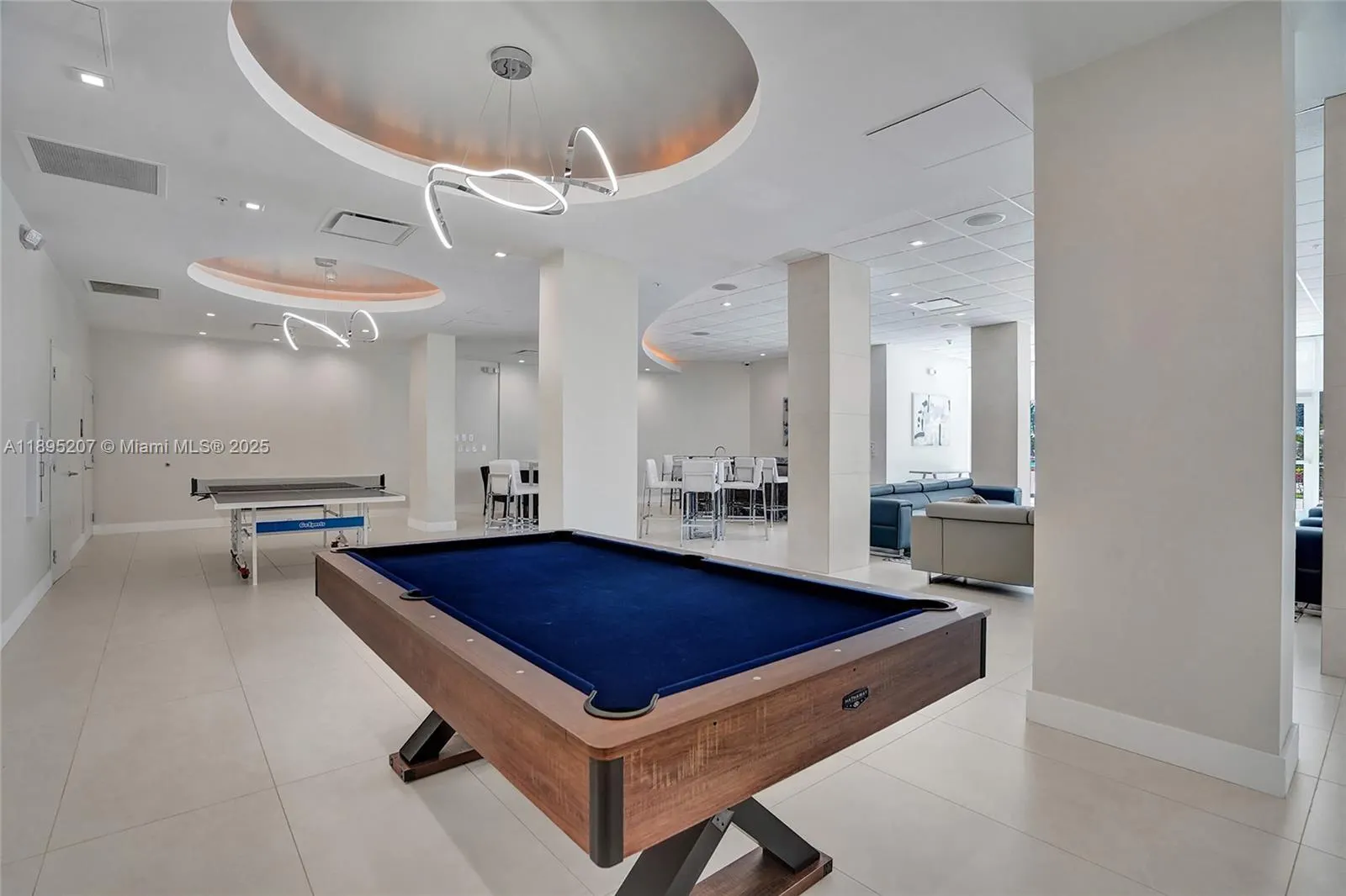3000 S Ocean Dr, #1106