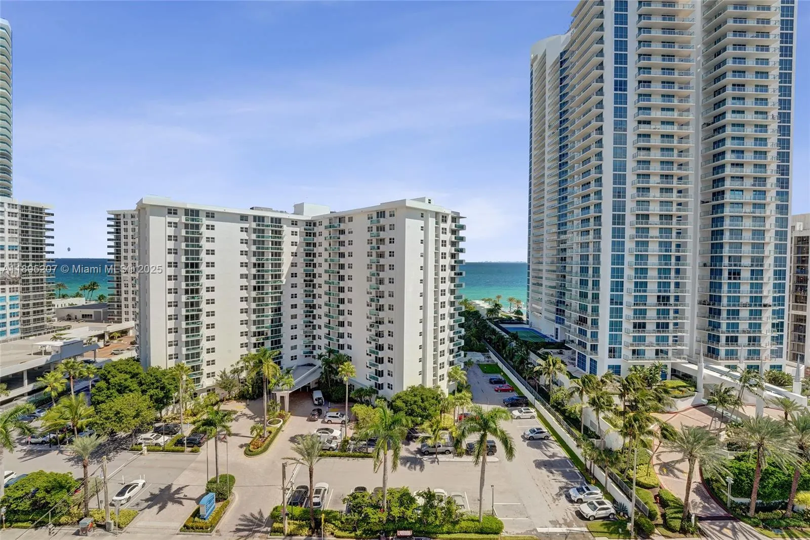 3000 S Ocean Dr, #1106