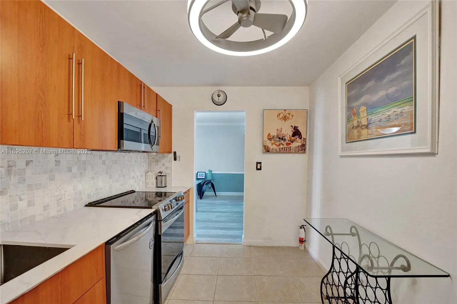 3000 S Ocean Dr, #1106