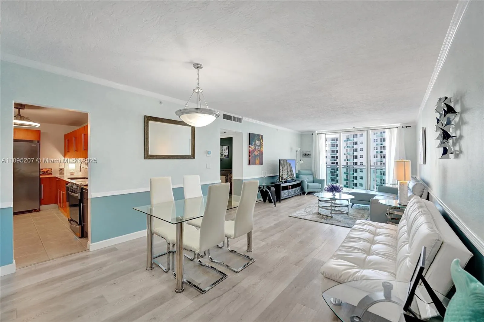 3000 S Ocean Dr, #1106