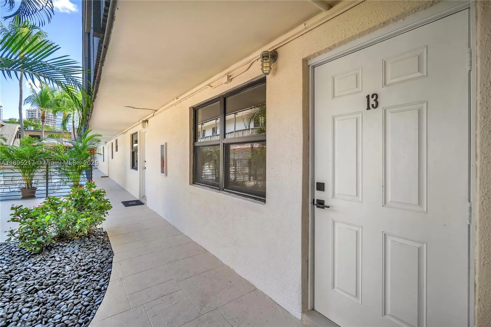 3265 Virginia St, #13
