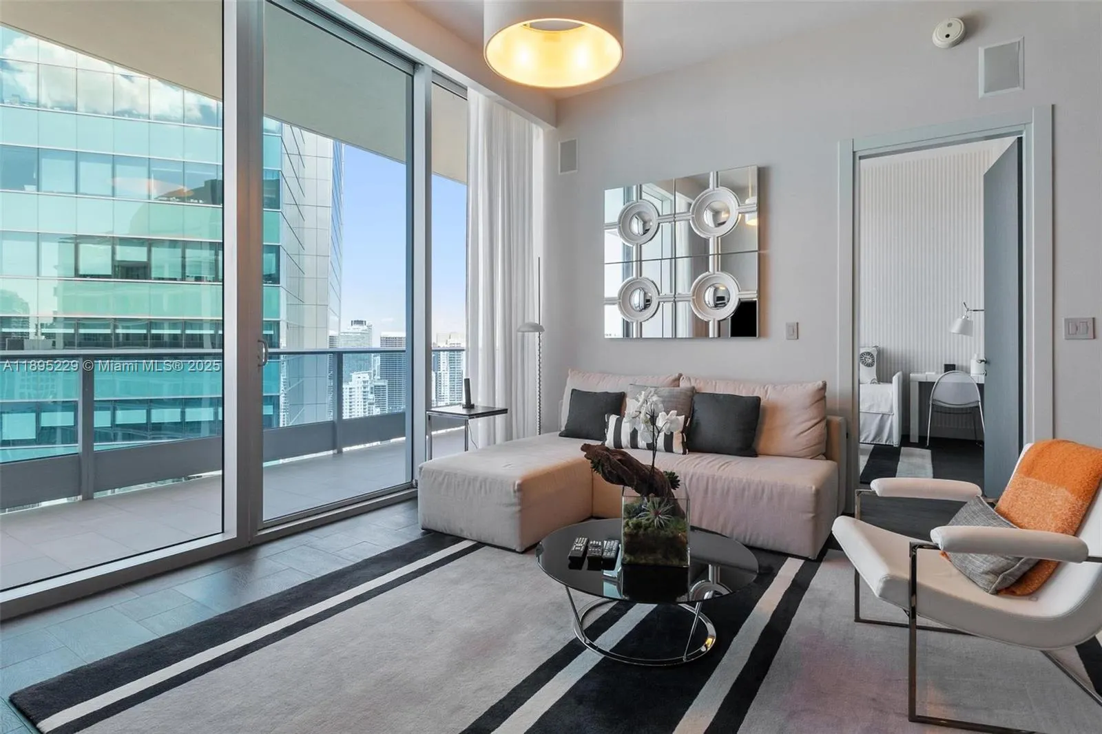 200 Biscayne Boulevard Way, #5211