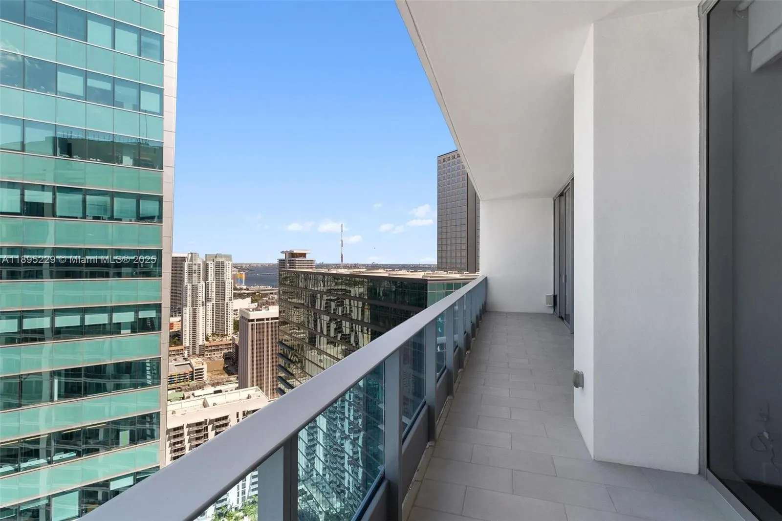 200 Biscayne Boulevard Way, #5211