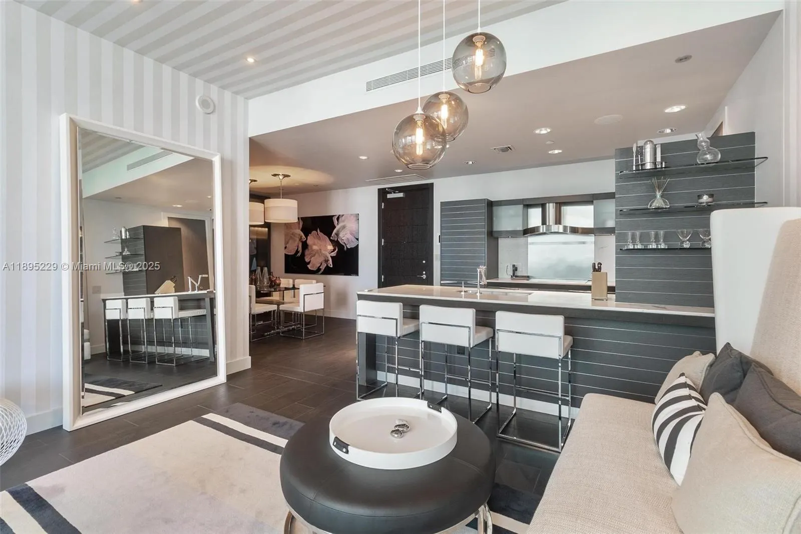 200 Biscayne Boulevard Way, #5211