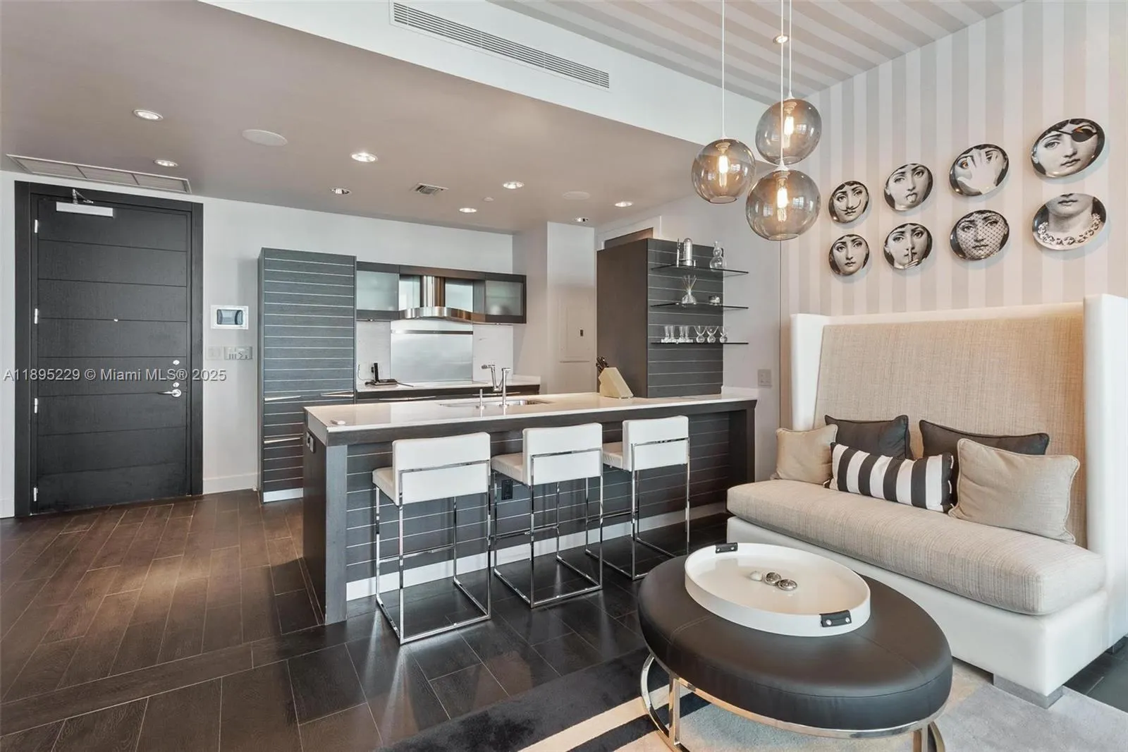 200 Biscayne Boulevard Way, #5211