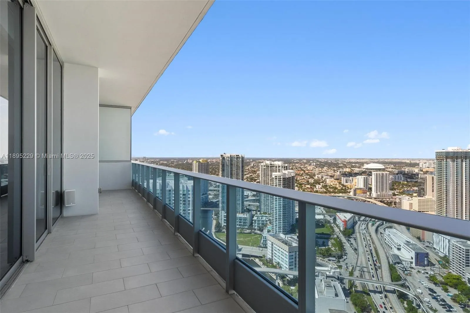 200 Biscayne Boulevard Way, #5211