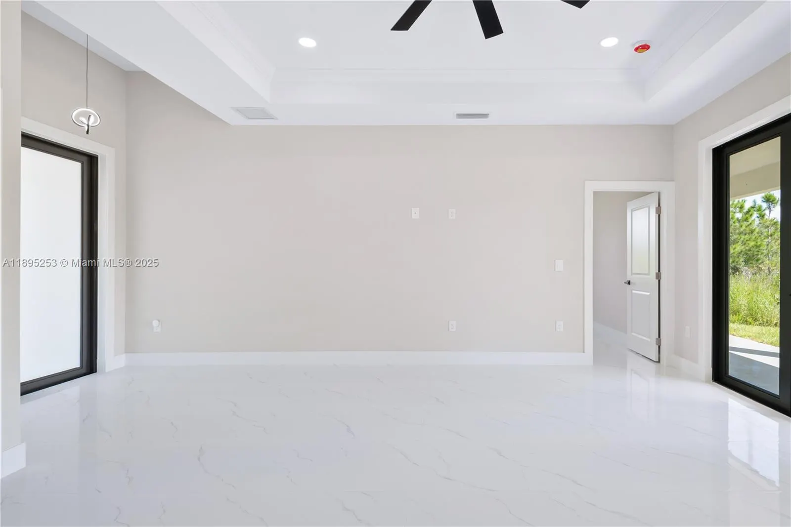 218 Irving