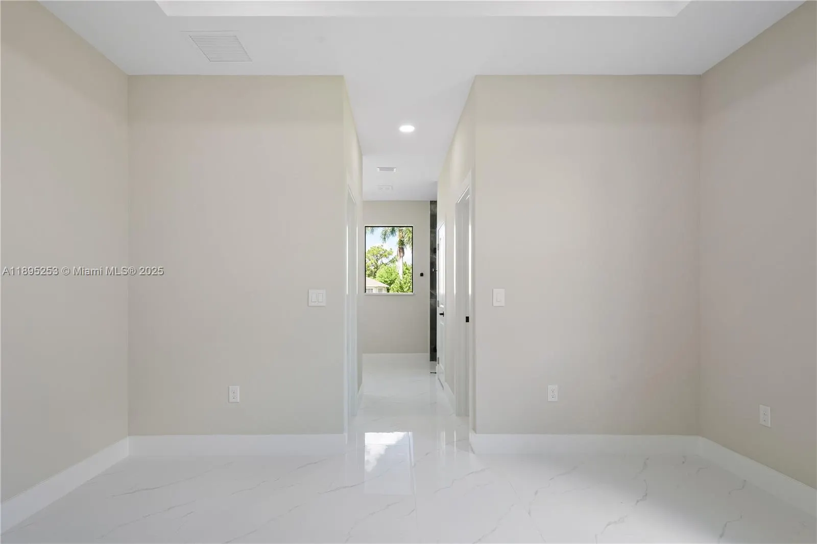 218 Irving