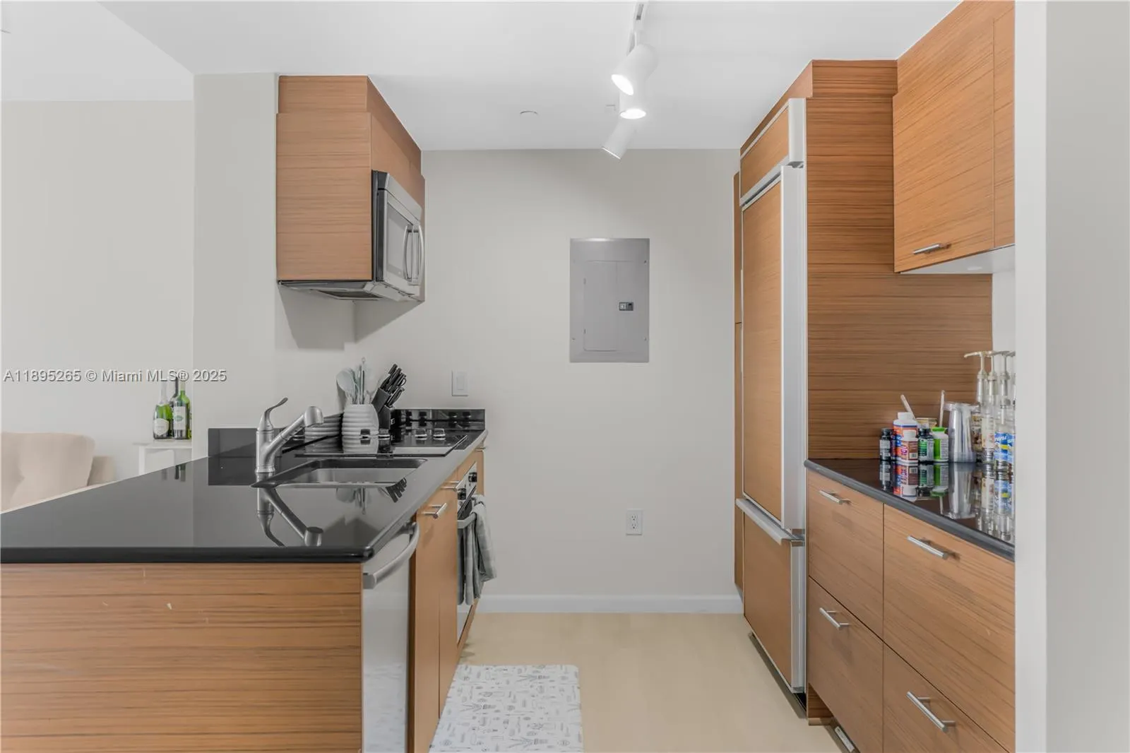 50 Biscayne Blvd, #1505