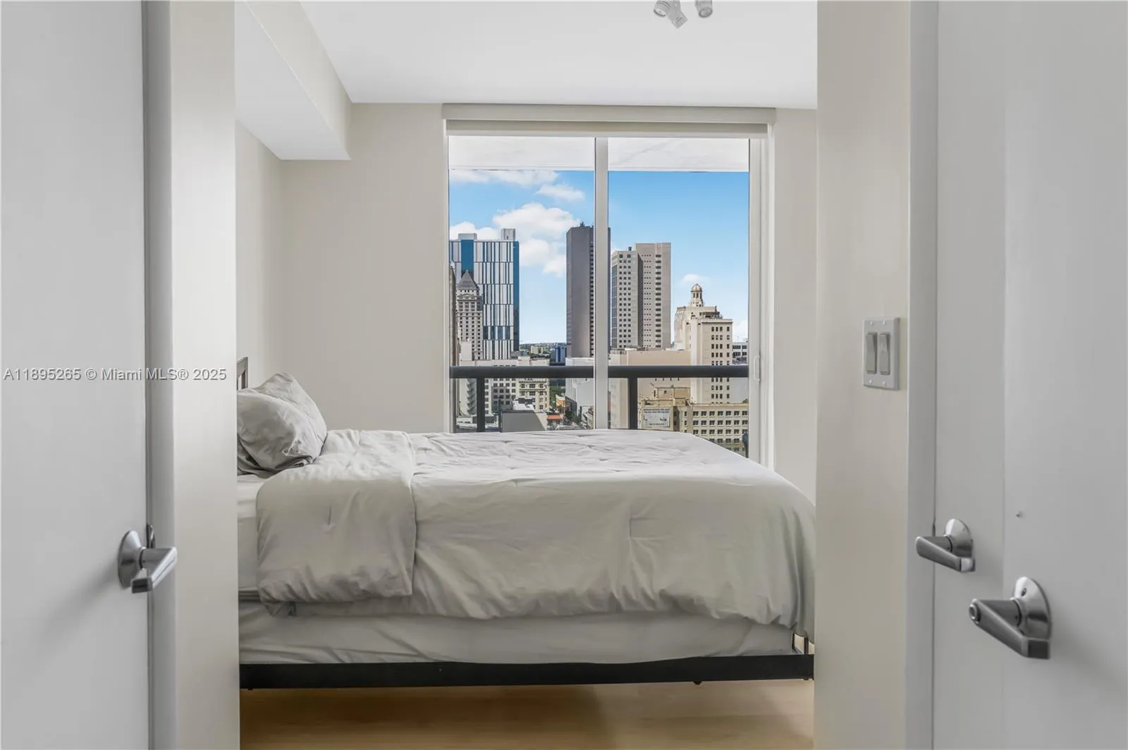 50 Biscayne Blvd, #1505