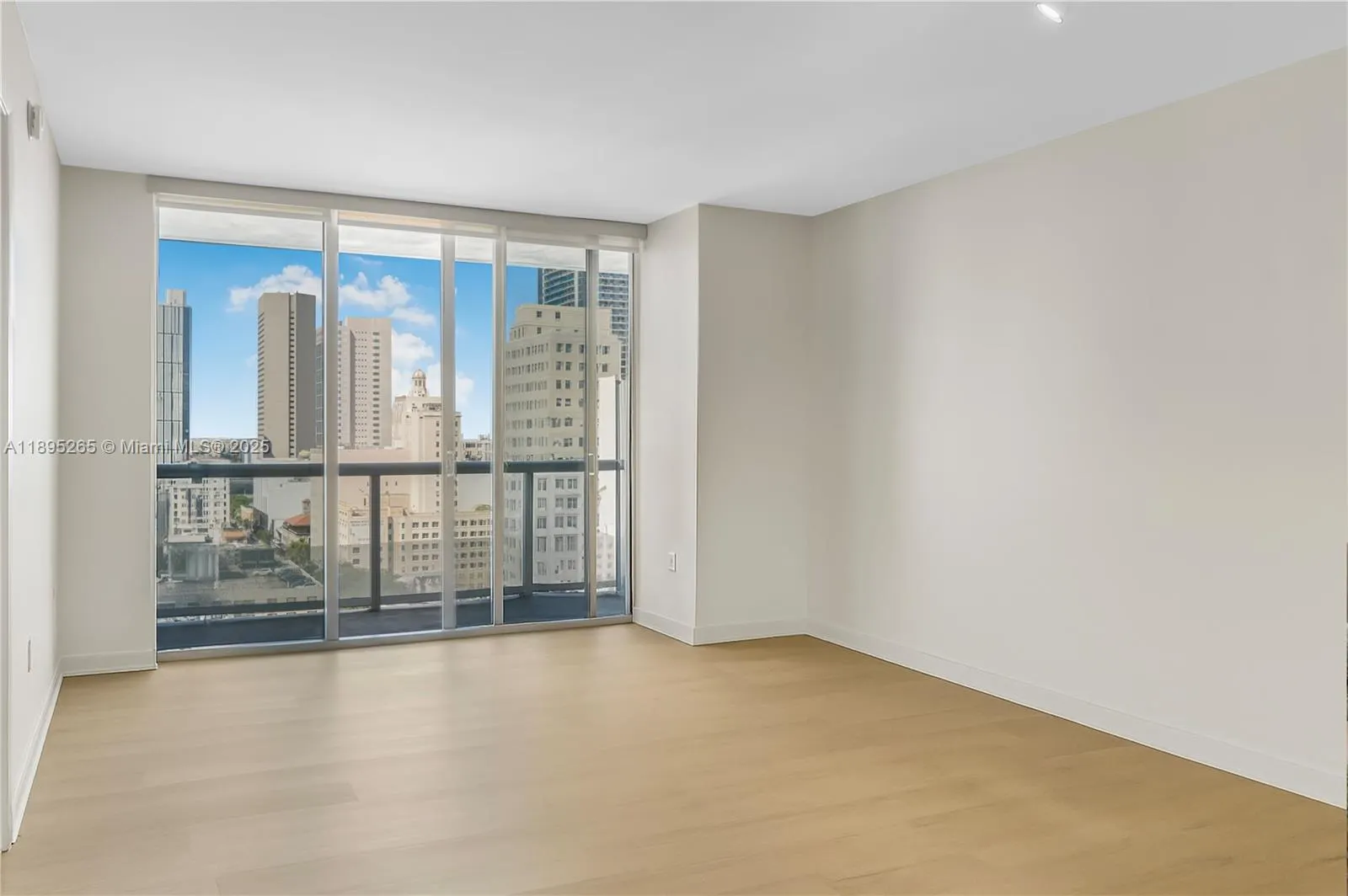 50 Biscayne Blvd, #1505
