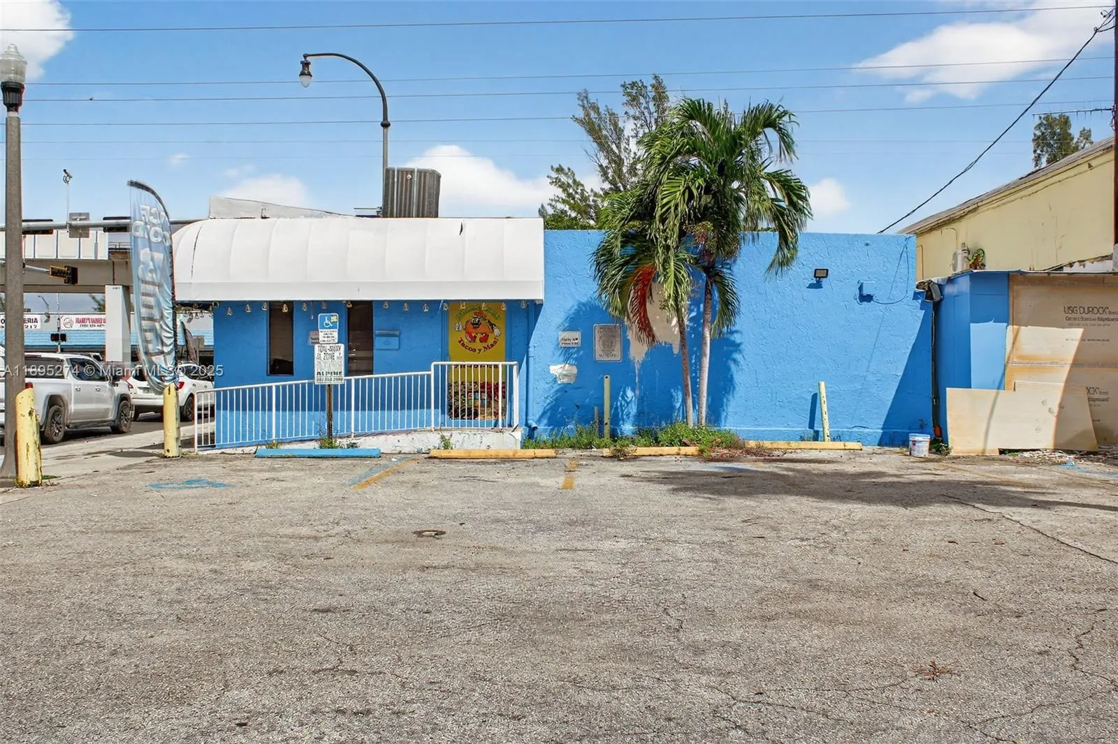 Restaurant / Cafeteria for Sale in Hialeah