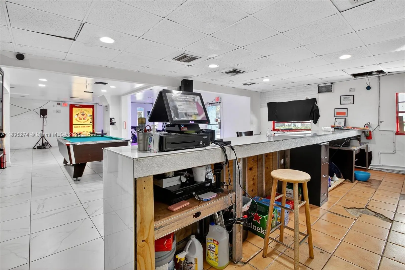 Restaurant / Cafeteria for Sale in Hialeah