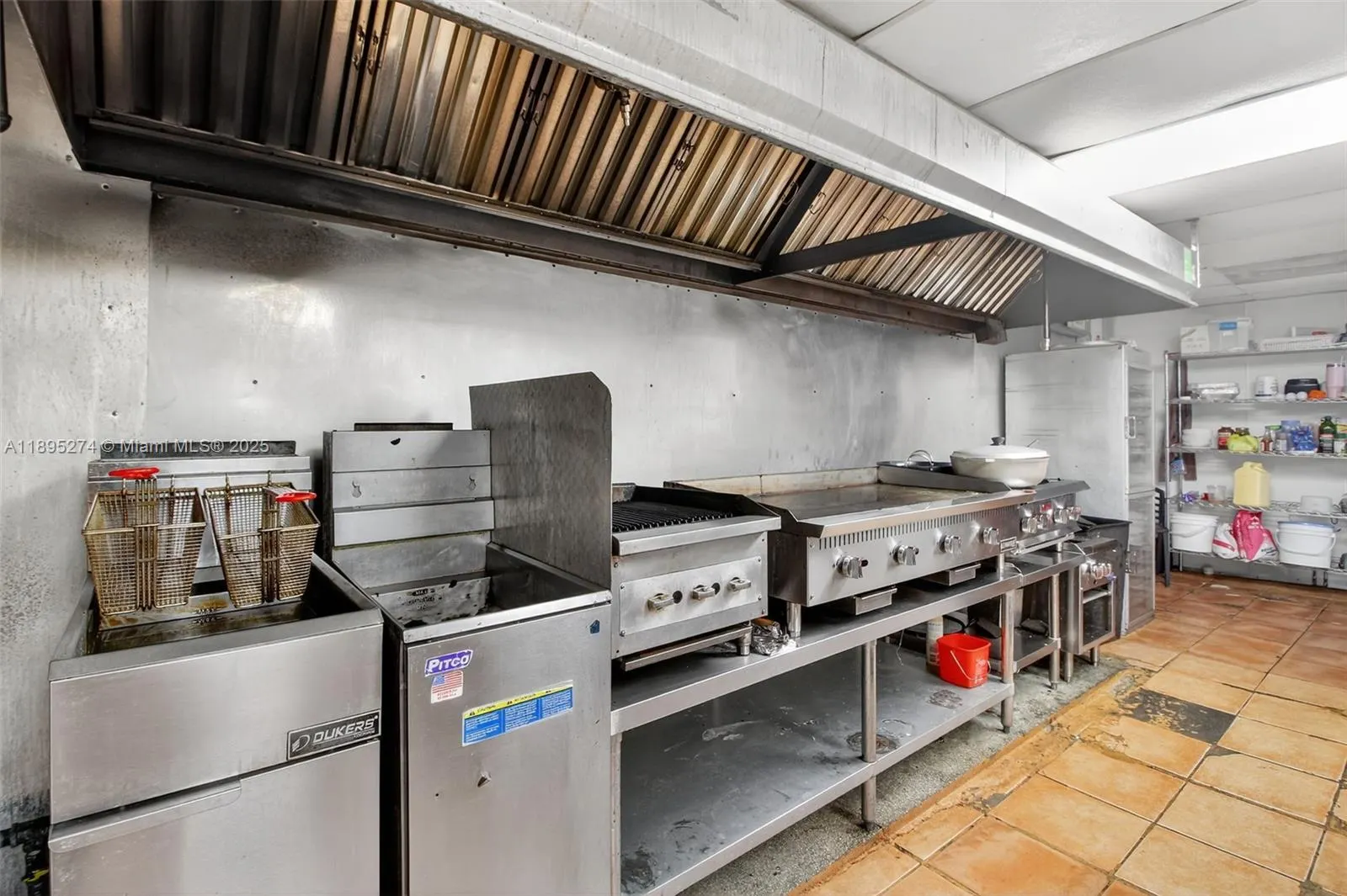 Restaurant / Cafeteria for Sale in Hialeah