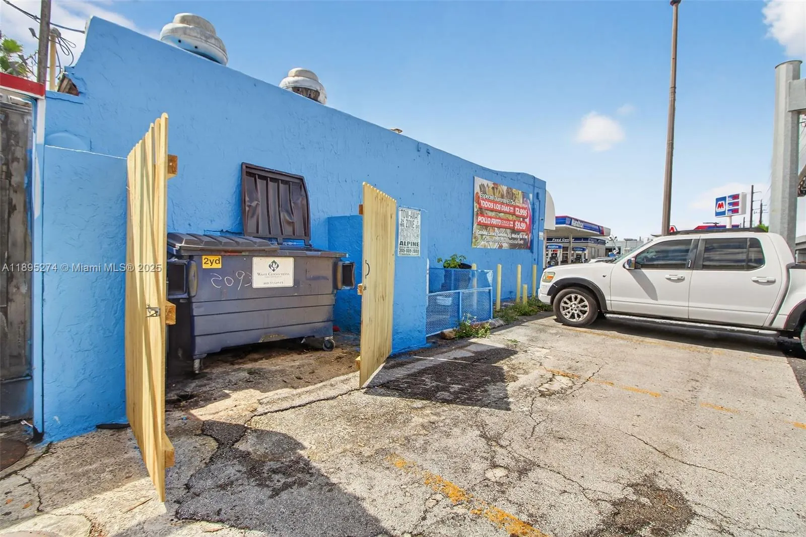 Restaurant / Cafeteria for Sale in Hialeah