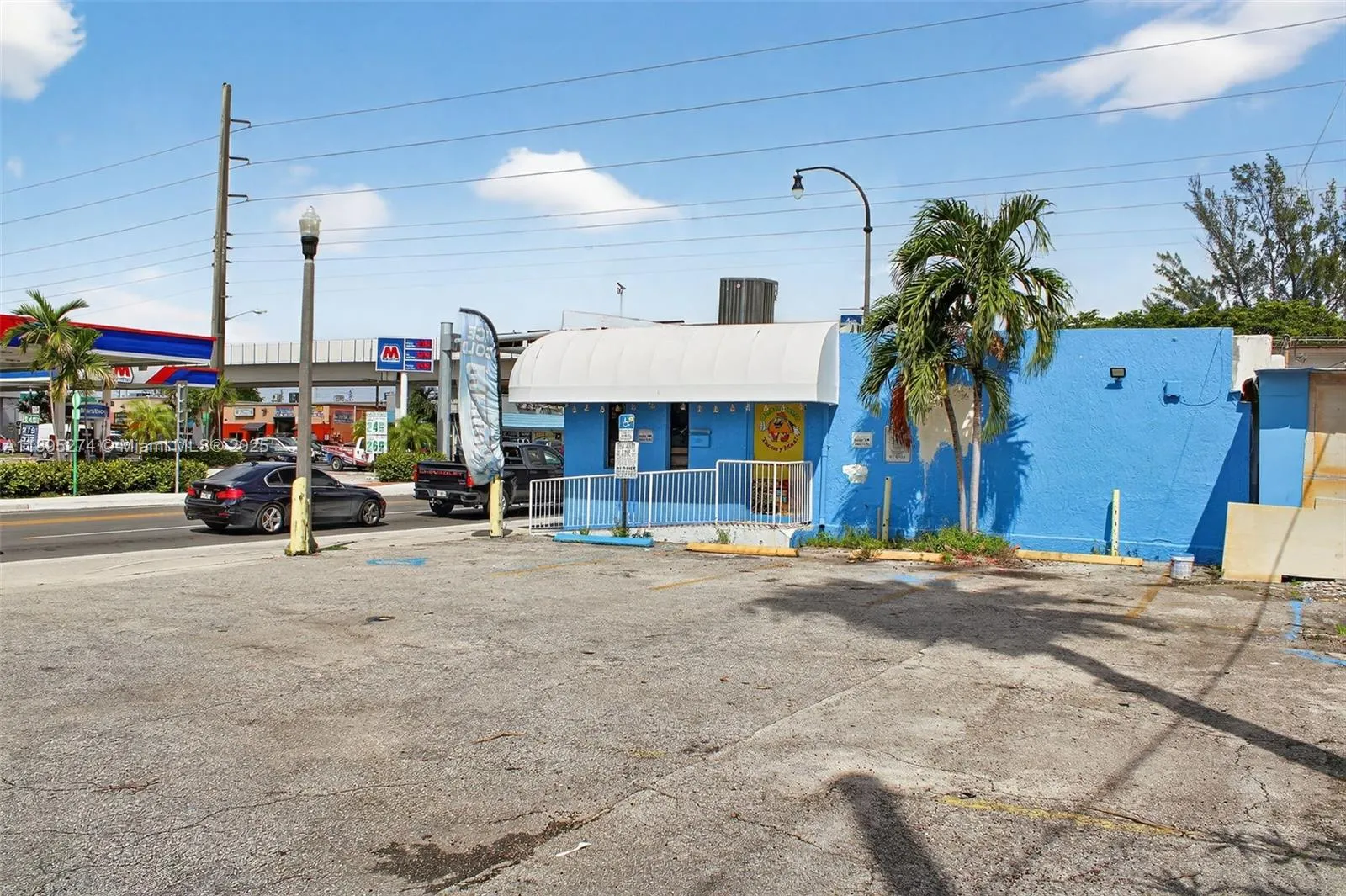 Restaurant / Cafeteria for Sale in Hialeah