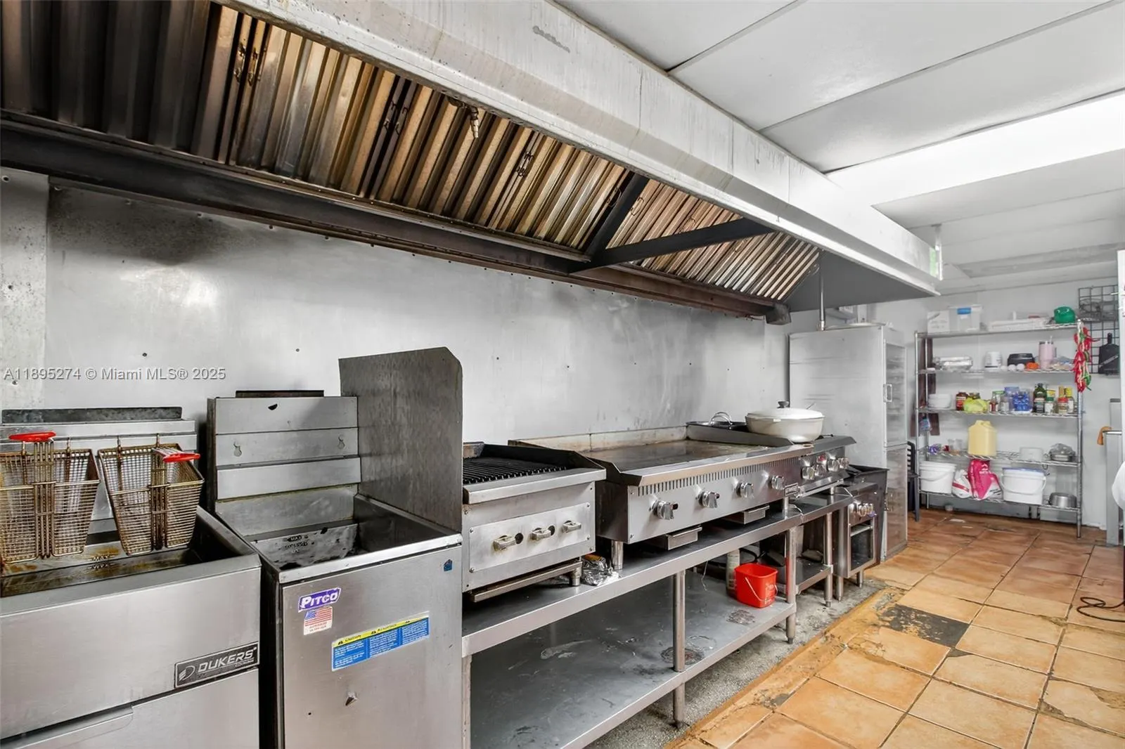 Restaurant / Cafeteria for Sale in Hialeah