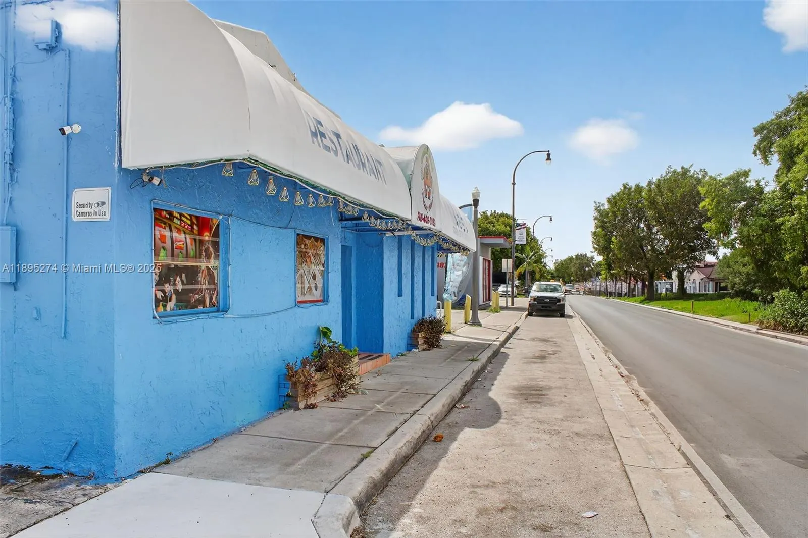 Restaurant / Cafeteria for Sale in Hialeah