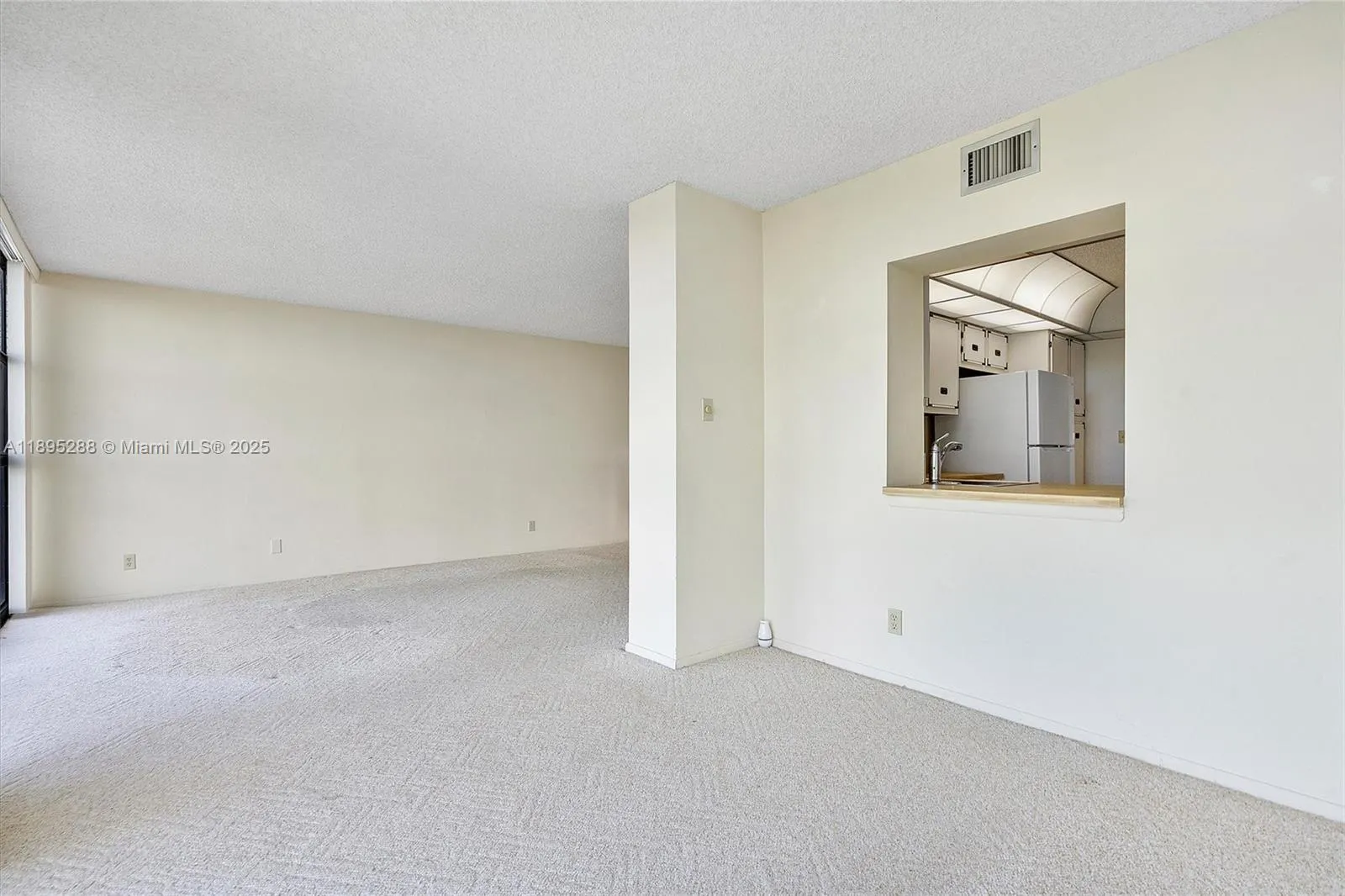 600 Parkview Dr, #625