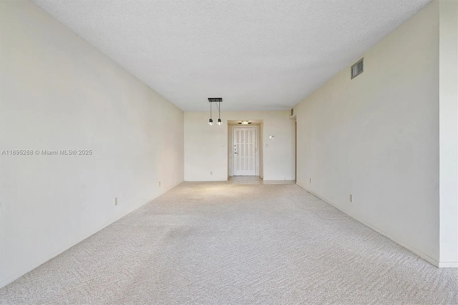 600 Parkview Dr, #625