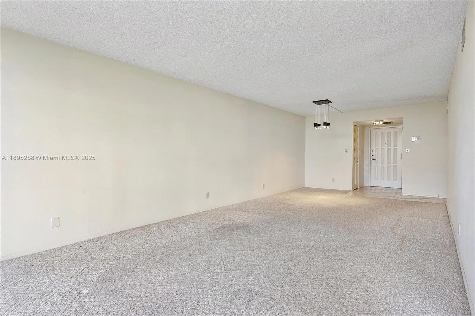 600 Parkview Dr, #625